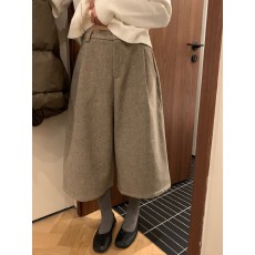 批发韩系<b class='q'>百搭</b>高腰调性毛呢中<b class='q'>裤</b>冬季显瘦休闲<b class='q'>阔腿裤</b>女