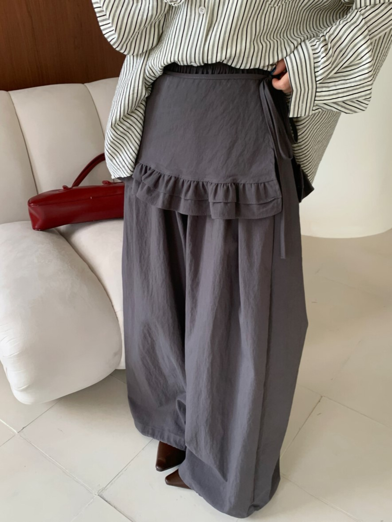 물리적 인지도 있음 업데이트 봄 새로운 하이웨이스트 루즈핏 슬림해 보이는 캐주얼 바지 경기 방귀 커튼