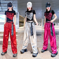 批发夏新款活动演出服亮片短袖长裤拉拉队体操表演服爵士舞广场舞队服