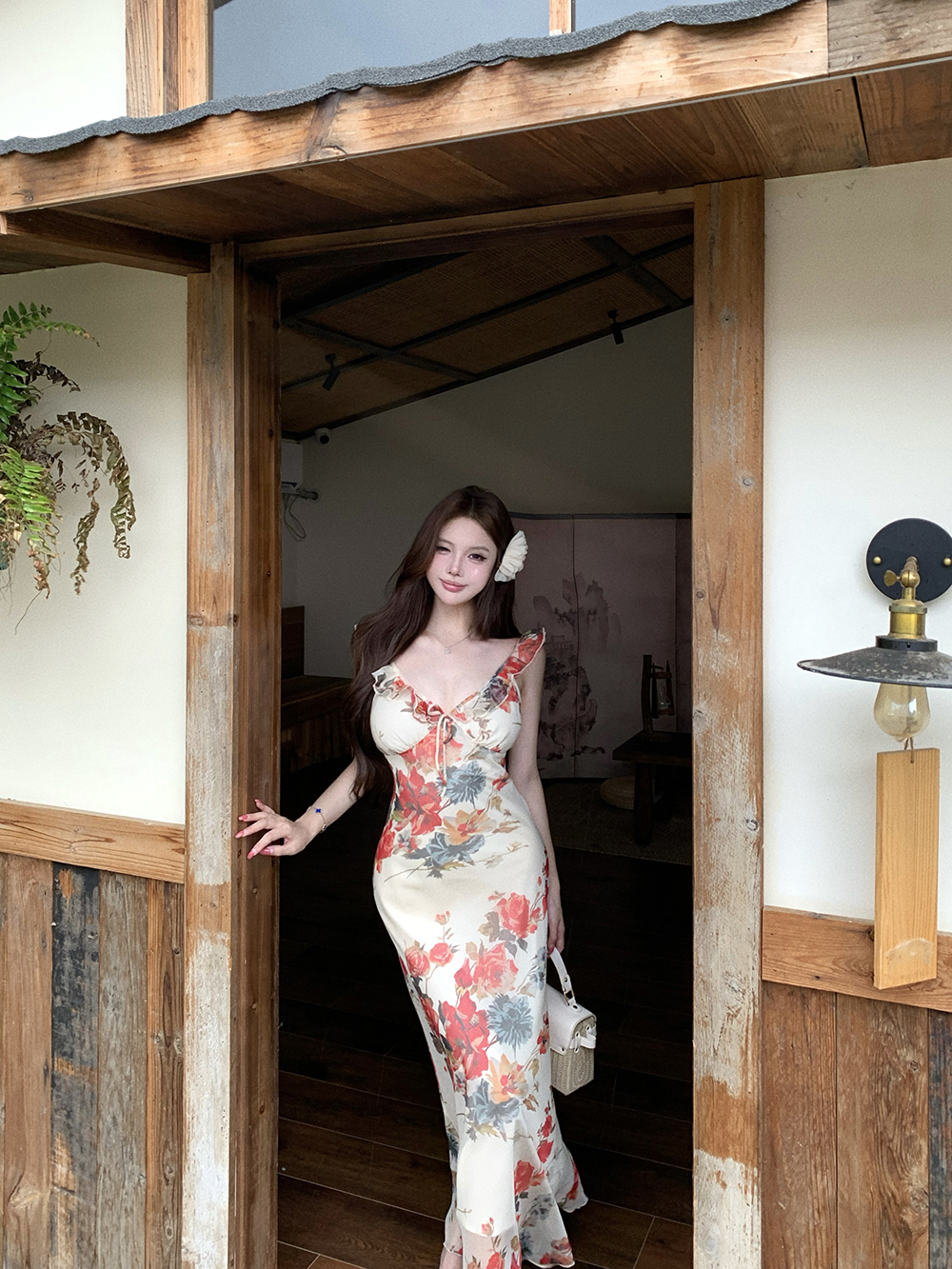실사 정가 V넥 프린트 여성 드레스 봄 부드러운 바람 몸매 가꾸기 슬림해 보이는 롱 스커트