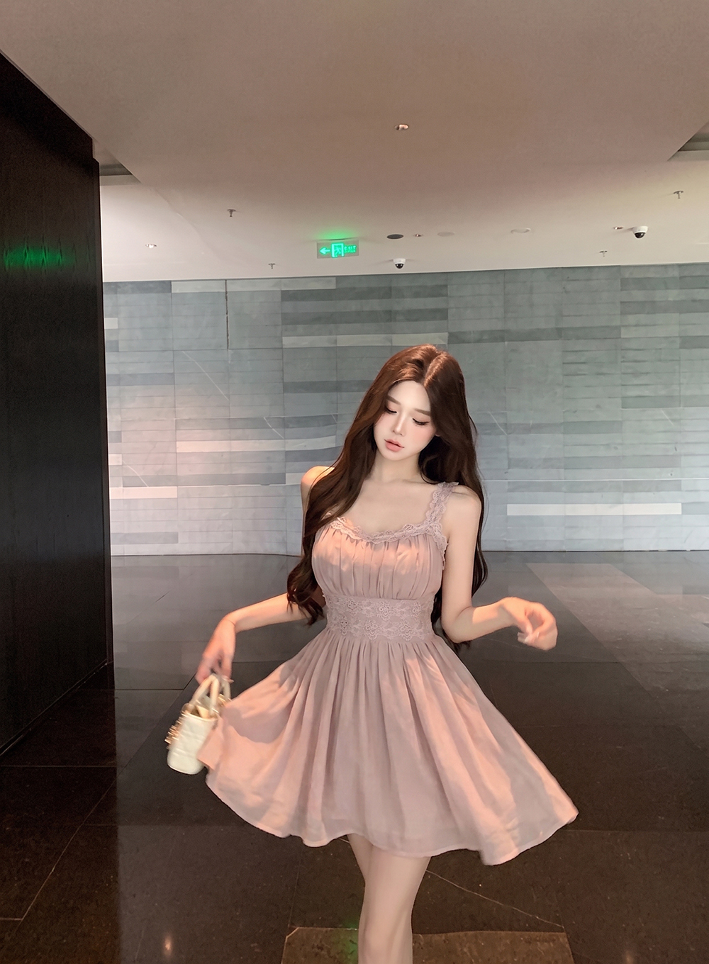 레이스 순수한 욕망 바람 허리 수축 슬립 드레스 부드러운 플리츠 흔들다 칼라 짧은 치마