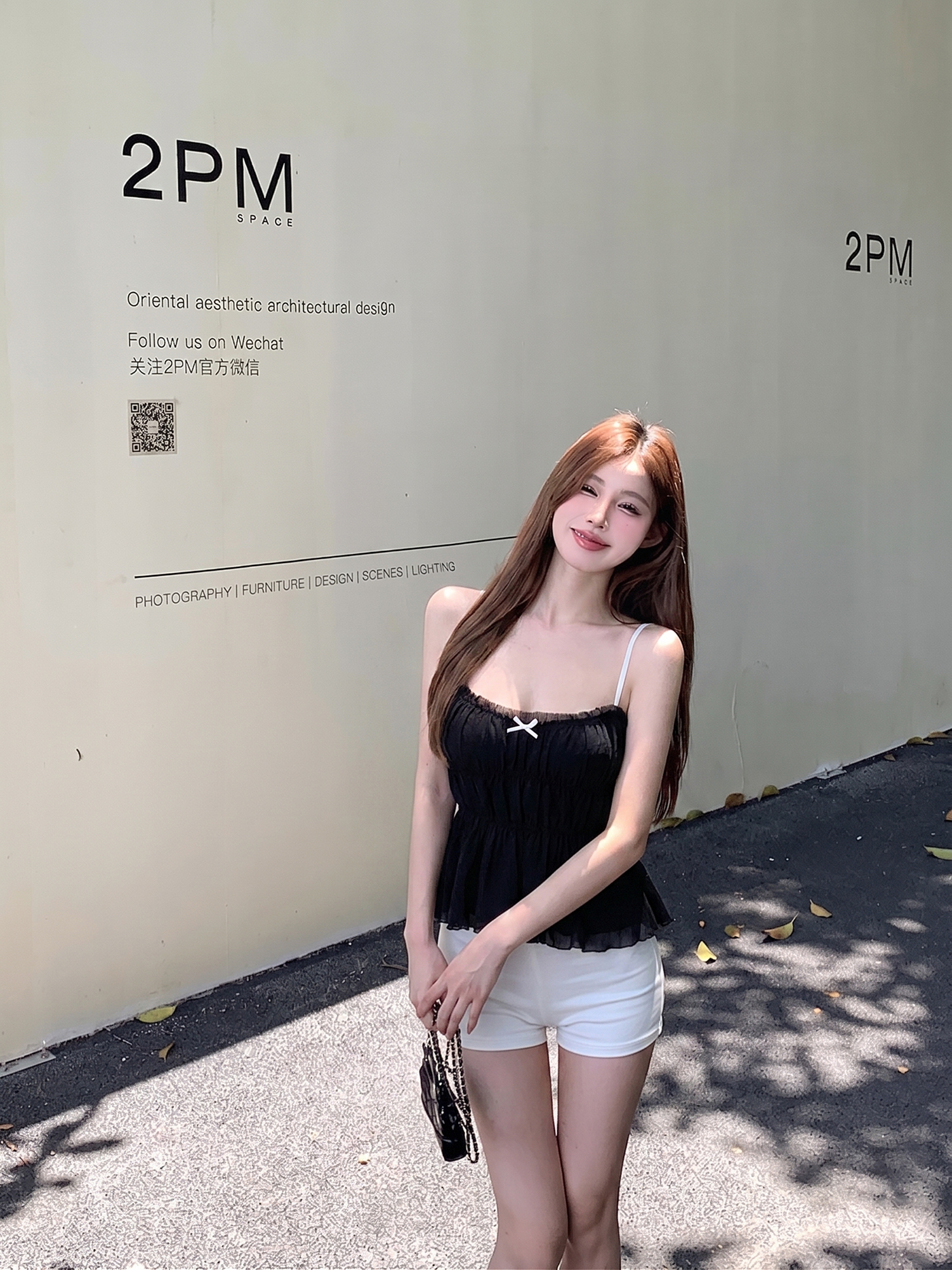 여름 새로운 여성 의류 섹시함 백리스 작은 나비 매듭 장식 질감 슬립 맨위
