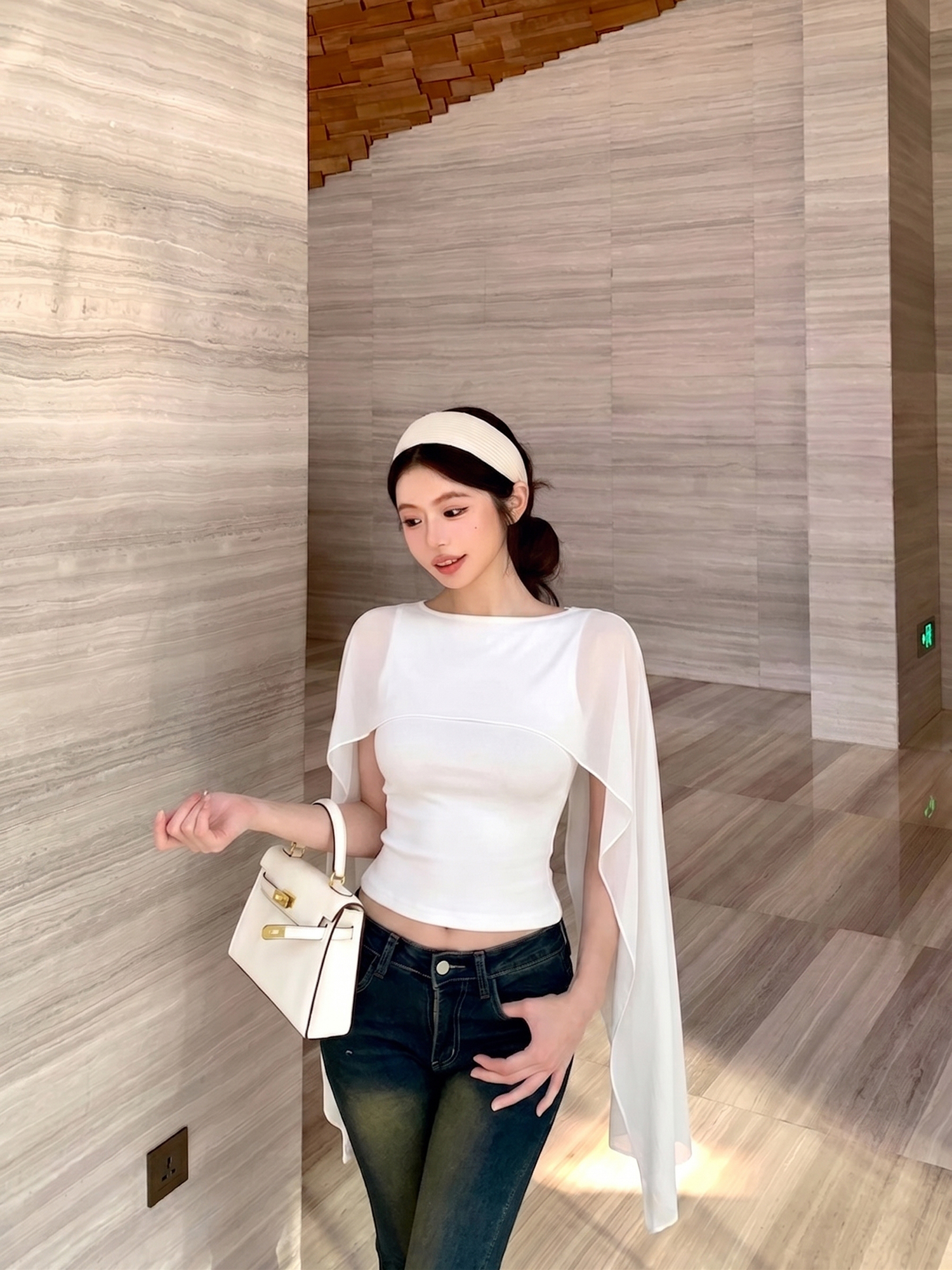 기타 착용 법 Tulle 숄 백리스 보트넥 조끼