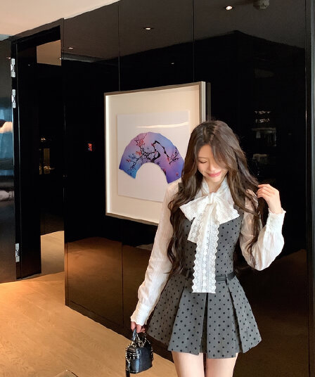 회색 도트 무늬 허리 수축 슬림해 보이는 슬립 드레스 프랑스식 레트로 레이스 나비 넥타이 셔츠 투피스 세트