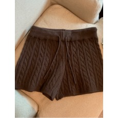 批发秋冬辣妹麻花阔腿针织<b class='q'>短裤</b>女2025新款小个子外穿松紧腰修身<b class='q'>打底</b>裤