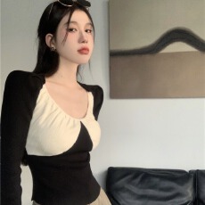 法式气质赫本风方领毛衣女2026年春季新小众拼接撞色泡泡袖针织衫