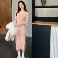 批发气质修身连衣裙女2026春季长款收腰显瘦开叉包臀裙纯欲辣妹打底小