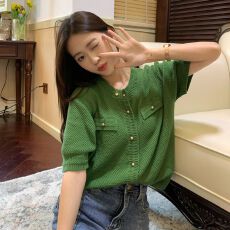 批发绿色<b class='q'>针织衫</b>夏季2026年新款复古港味宽松短款薄款短袖休闲<b class='q'>开衫</b>上衣