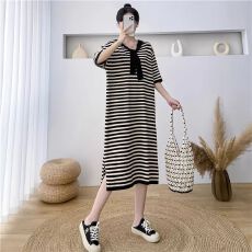 批发条纹宽松设计感小众连帽直筒中长裙女2026夏季洋气时尚针织连衣裙