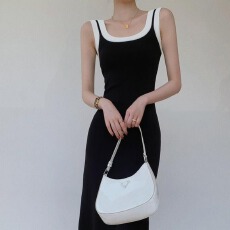 批发法式高级感黑色吊带<b class='q'>背心裙</b>女夏收腰显瘦中长款无袖时尚针织连衣裙