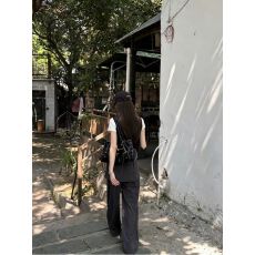 批发黑色针织马甲背心开衫女早春叠穿百搭外穿修身显瘦美式坎肩小上衣