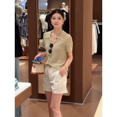 批发夏日轻薄镂空短袖<b class='q'>针织</b><b class='q'>开衫</b>女薄款夏季外搭高级感法式小资翻领上衣