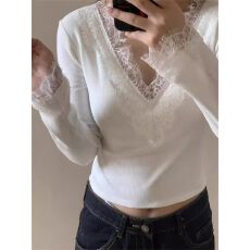 批发2×2舒肤绒 带胸垫 纯欲蕾丝V领内搭打底衫女秋冬新款保暖长袖上衣