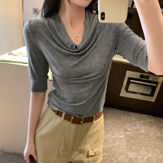 批发实拍图高级感羊毛灰色荡领打底衫<b class='q'>T</b><b class='q'>恤</b>女秋2025新款内搭五分<b class='q'>袖</b>上衣