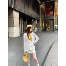 批发实拍图薄款蕾丝波点绑带圆领针织衫<b class='q'>女</b>夏2026新款今年流行漂亮上衣