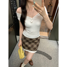 批发实拍图小资修身交叉翻领无袖背心女夏外穿2026新款<b class='q'>泰国</b>绝美小吊带