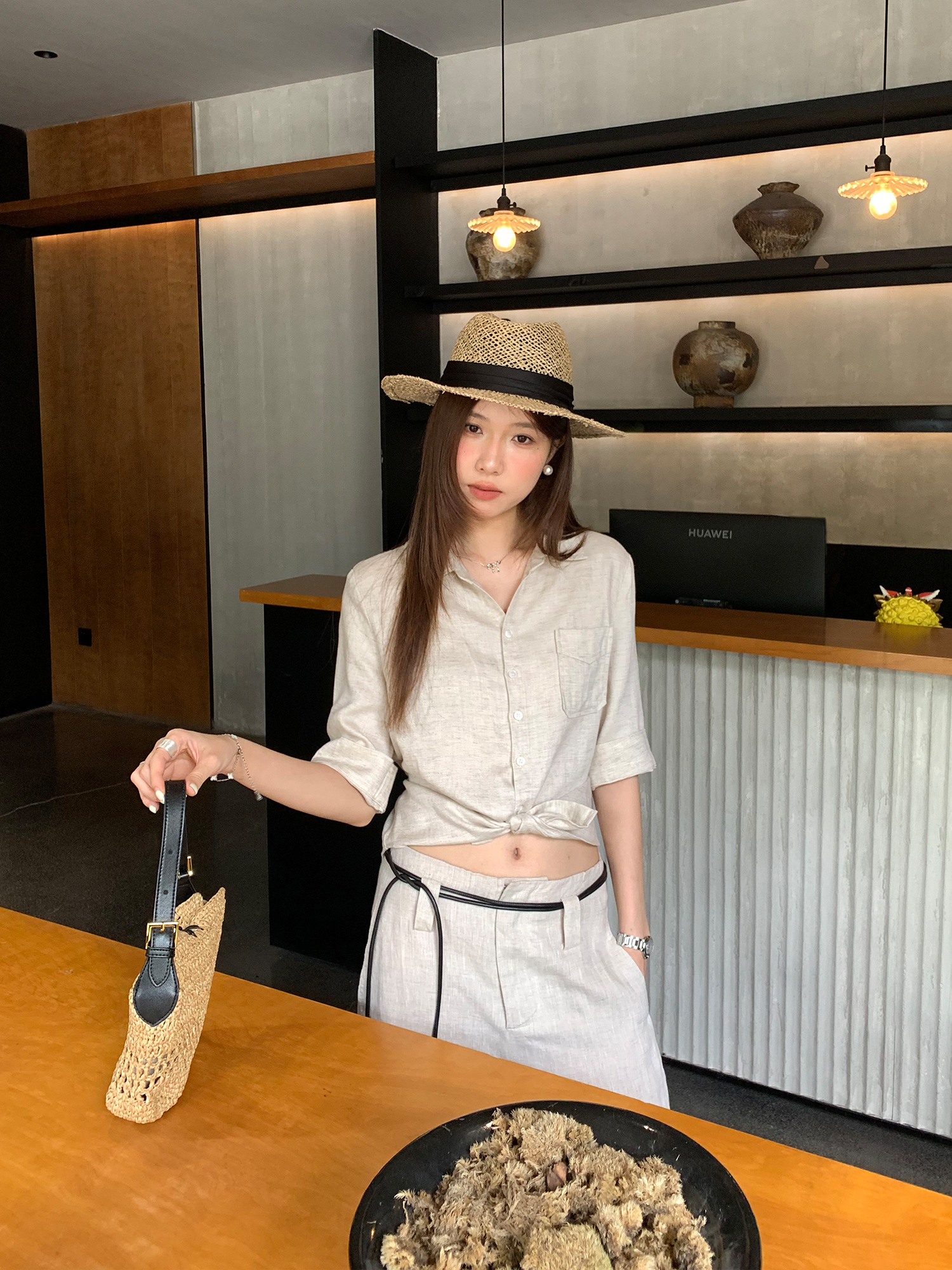 실사 오래된 돈 바람 몸매 가꾸기 싱글 줄 버튼 폴로 칼라 7부 소매 POLO 셔츠 여성 여름 2026 새로운 고유 한 아름다운 맨위