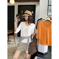 批发实拍图气质女士V领<b class='q'>七分袖</b><b class='q'>T</b><b class='q'>恤</b>女装2026新款今年流行爆款宽松上衣