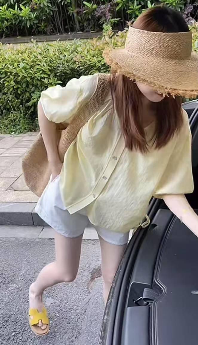 한 부서 루즈핏 얇은 스타일 단색 반팔 여성 셔츠 여름 디자인 센스 펌프 로프 쇼트 스타일 맨위 고유 한 아름다운 작은 셔츠