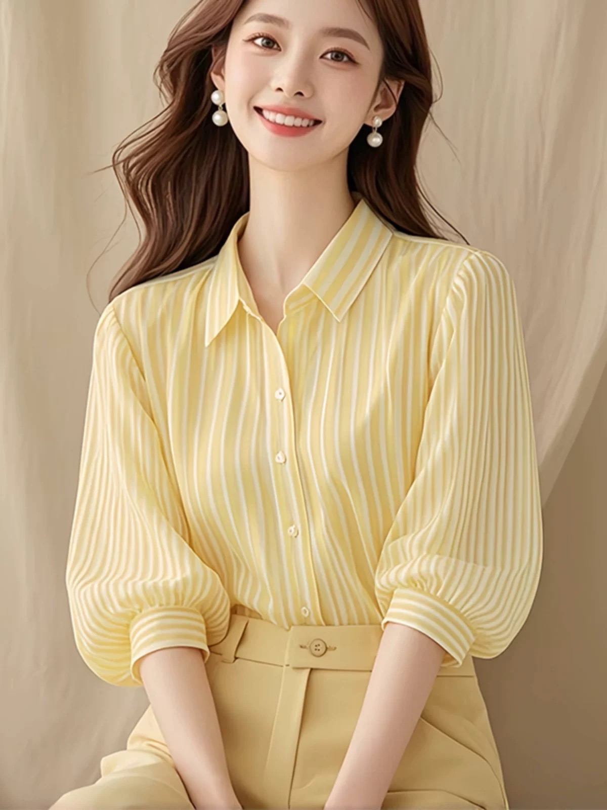 황색 POLO 칼라 7부 소매 긴팔 긍정적 인 어깨 티셔츠 여성 2026 새로운 열기 봄 한 부서 고유 한 아름다운 맨위