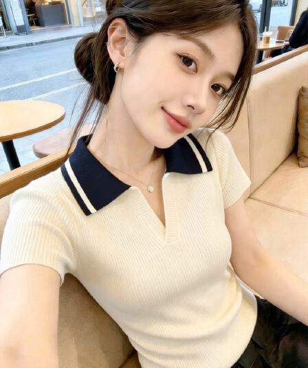 POLO 셔츠 폴로 칼라 얼음 실크 반팔 니트 스웨터 여성 얇은 스타일 외국 가스 티셔츠 루즈핏 연령 감소 배색 맨위