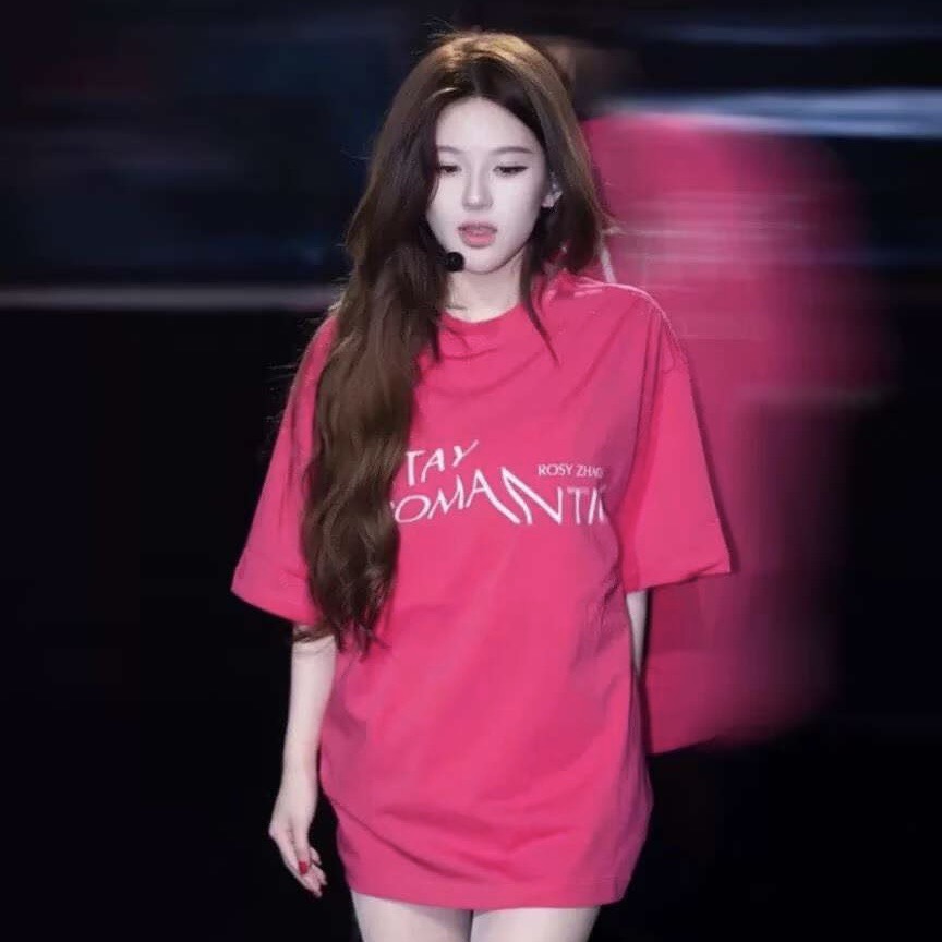 2026 년 무거운 높음 그램 무거운 길다 플러시 면 이슬 생각하기 같은 단락 로즈 레드 알파벳 프린트 티셔츠 반팔 여성 여름