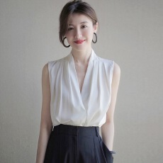 批发简约白色缎面仿真丝v领吊带背心女<b class='q'>春</b>秋内搭醋酸无袖衬衣挂脖上衣