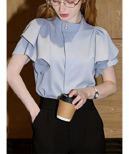 2026 새로운 여름 여성 스탠드 칼라 프릴 디자인 셔츠 상쾌 파란색 일상 출퇴근 캐주얼 반팔 맨위