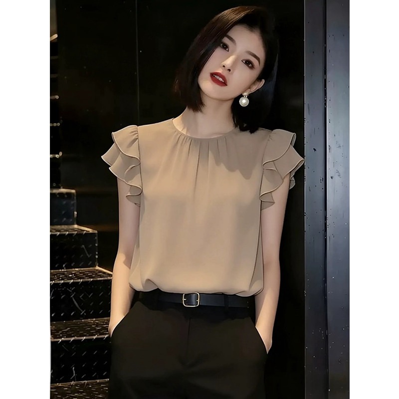세련된 다용도 출퇴근 미니멀리즘 편안함 개성 디자인 유럽 상품 카키 색 라운드 넥 2026 여름 새로운 맨위 여성