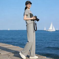 批发短袖2026显瘦新款运动<b class='q'>套装</b>女两件套时尚夏季<b class='q'>休闲</b>洋气宽松印花爆款