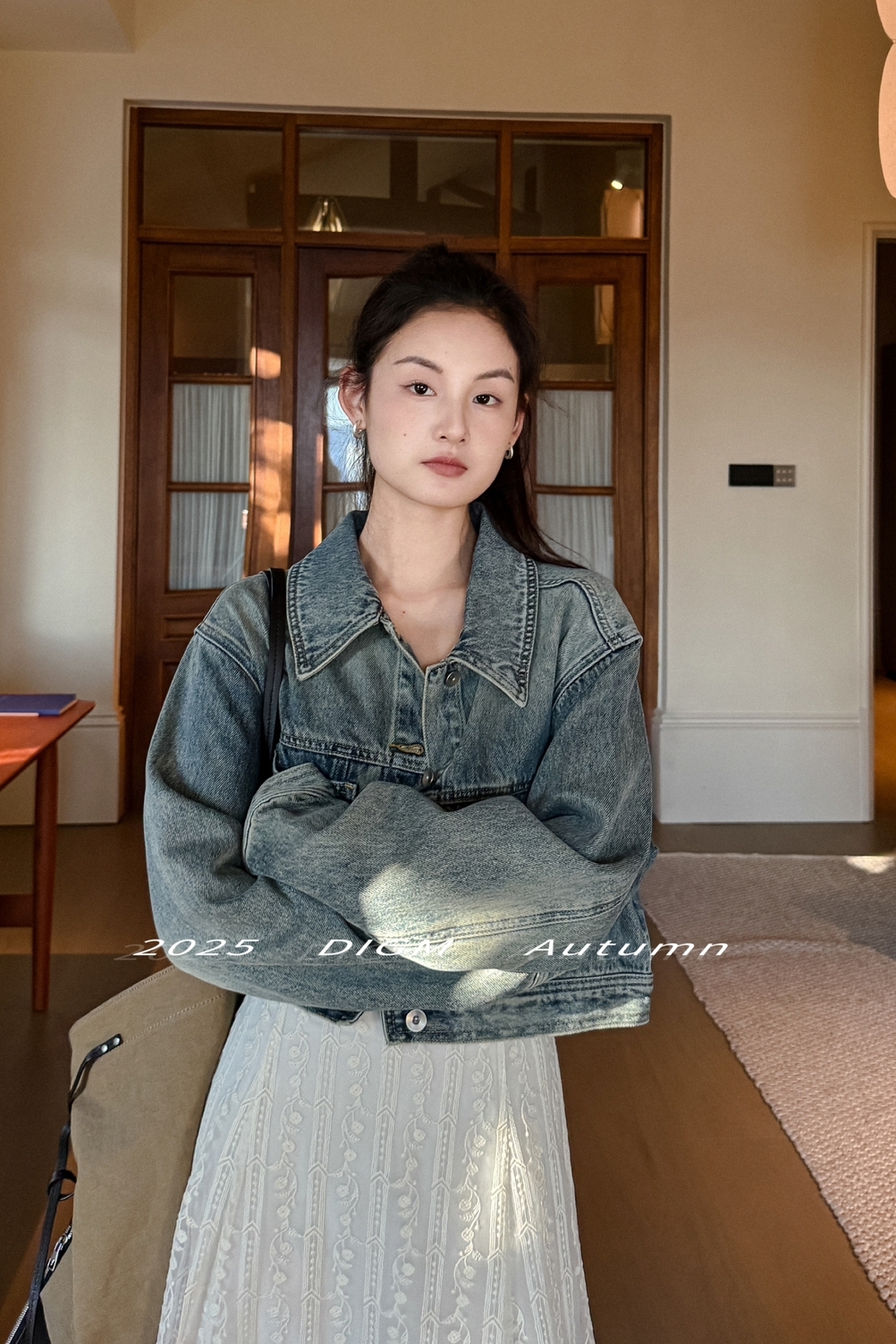 digm2026 봄 한 부서 미니멀리즘 다용도 레트로 워시 물 마 오래된 데님 디자인 쇼트 스타일 재킷 맨위 여성