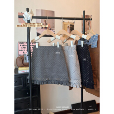 批发实拍实价 秋冬拼接木耳边波点针织<b class='q'>半身裙</b>女韩版松紧腰显瘦短<b class='q'>裙</b>