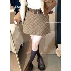 批发实拍~复古菱形格子毛呢百搭<b class='q'>短裙</b>女秋冬纯色高腰包臀a字显瘦半身裙