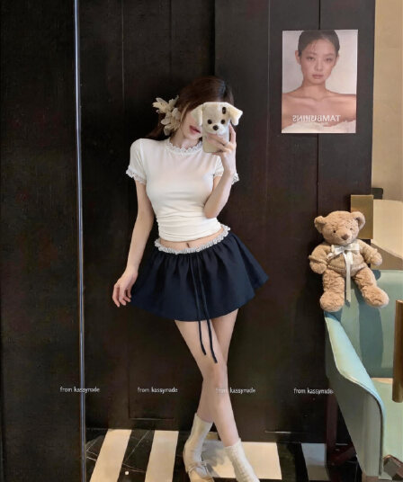 실사 화이트 레이스 몸매 가꾸기 반팔 티셔츠 여름 핫걸 세트 로우 웨이스트 꽃밭 치마 반신 스커트 슬림해 보이는 세트