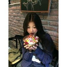 批发2025春夏新款法式复古慵懒风长袖外穿开衫上衣高级感男女排扣外套