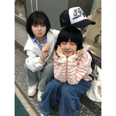 批发330g纯棉 薄款/加绒 粉白条纹韩系高级感超好看长袖<b class='q'>开衫</b>款拉链衫