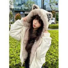 批发夹棉 麂皮绒 原版面料  2025秋冬季拼接常规款百搭长袖连帽衫外套