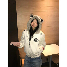 批发夹棉 麂皮绒 原版面料  拉链式百搭款高级感连帽衫外套上衣女冬装