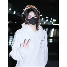 批发330g纯棉 加绒薄款 高质量 刺绣 潮流穿搭<b class='q'>百搭</b>款高级感卫衣外套衫