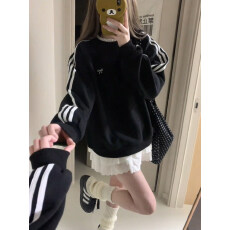 批发黑色圆领三条杠卫衣女2026新款秋冬季保暖加绒韩系假两件宽松上衣