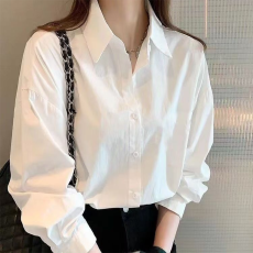 批发<b class='q'>纯棉</b>无口袋10个色 白衬衫新款百搭洋气简约感小众宽松长袖设计