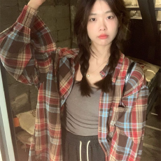 批发新款复古格子撞色长袖衬衫春秋宽松外穿设计感小众潮牌外套衬衣