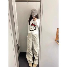 批发长袖t恤新款修身<b class='q'>打底衫</b>设计感小众常规款辣妹上衣