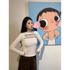 批发【不漏腰】长袖t恤新款修身打底衫设计感小众常规款辣妹上衣