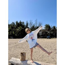 批发防晒罩衫女印花慵懒风<b class='q'>上衣</b>微透长袖斜肩防晒罩衫