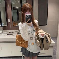 批发防晒罩衫女印花慵懒风上衣微透长袖斜肩防晒罩衫