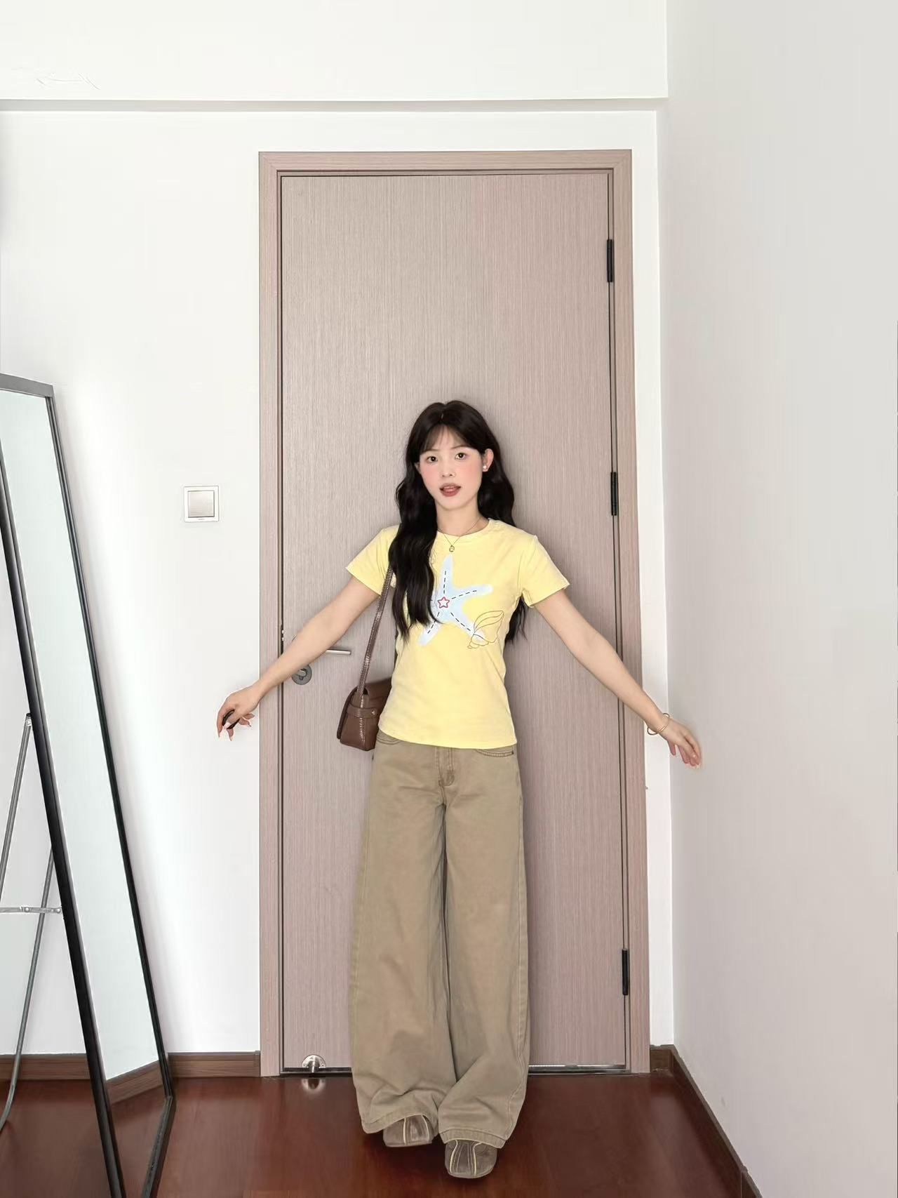 1 1 순면 일반 섹션 긍정적 인 어깨 반팔 높은 탄력성 새로운 여름 몸매 가꾸기 슬림해 보이는 외국 가스 맨위
