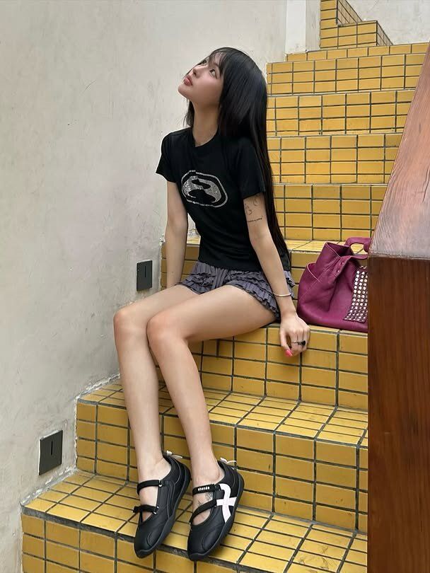 1 1 순면 일반 섹션 긍정적 인 어깨 반팔 높은 탄력성 새로운 여름 몸매 가꾸기 슬림해 보이는 외국 가스 맨위