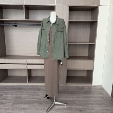 批发SUNONEONE 270g宽松翻领按扣工装衬衫<b class='q'>外套</b>女春季宽松<b class='q'>百搭</b>长袖上衣