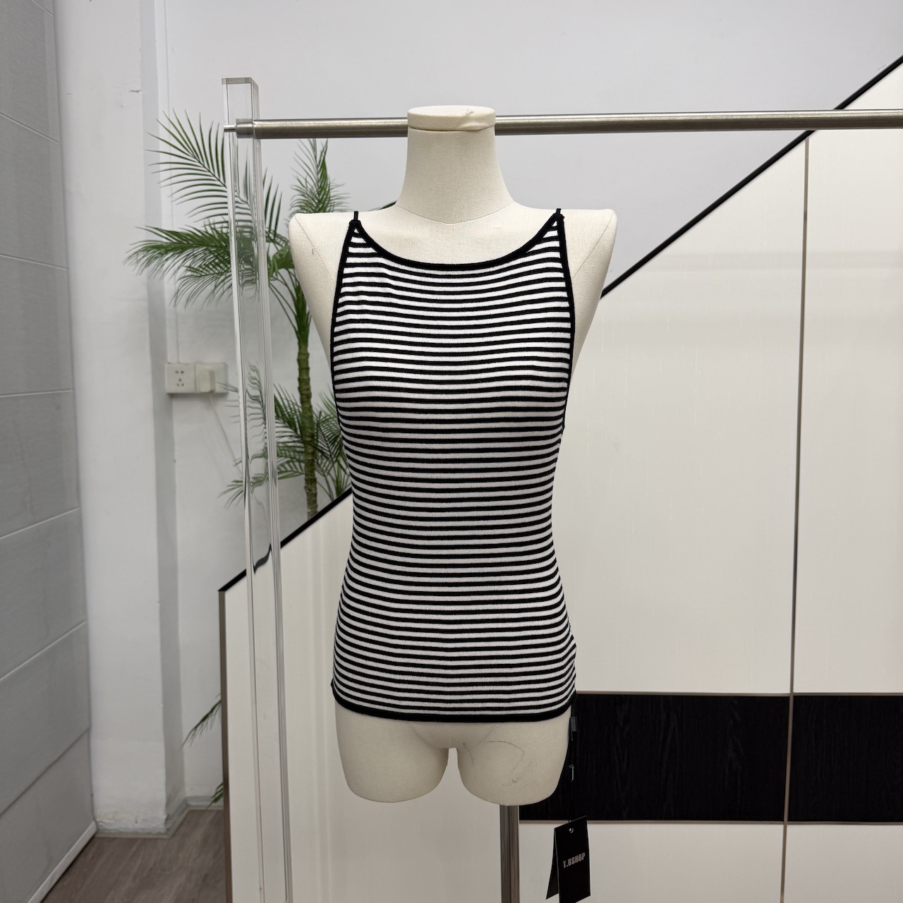 okmashop summer 휴가 스트라이프 캐미솔 여름 순수한 욕망 섹시함 쇼트 스타일 오프숄더 맨위
